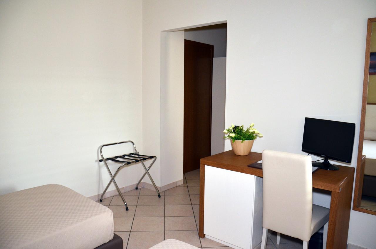 Tenuta Caradonna Lequile Bagian luar foto